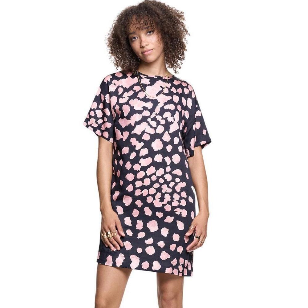NWT THE KIT. Maya Dress L Pink Shoreline Navy Blue Short Sleeve Shift Pockets
